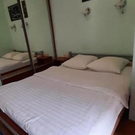 Apartments On Independence Square Kiev Luaran gambar