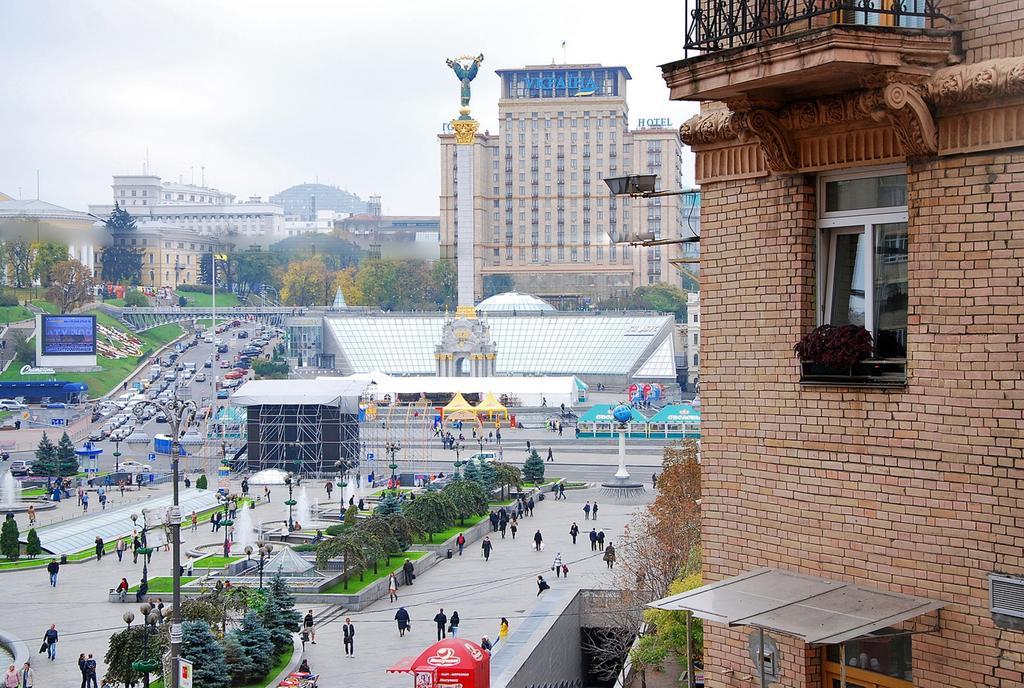Apartments On Independence Square Kiev Luaran gambar