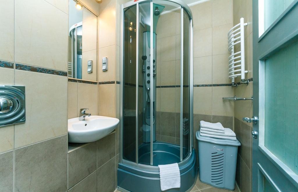 Apartments On Independence Square Kiev Luaran gambar