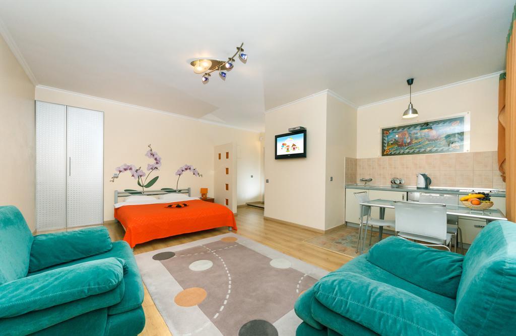 Apartments On Independence Square Kiev Luaran gambar