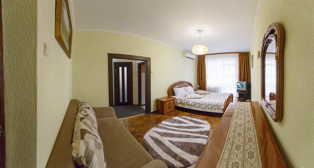 Apartments On Independence Square Kiev Luaran gambar