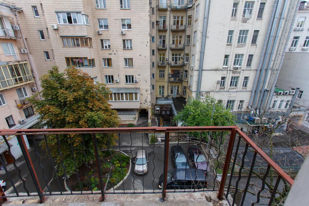 Apartments On Independence Square Kiev Luaran gambar