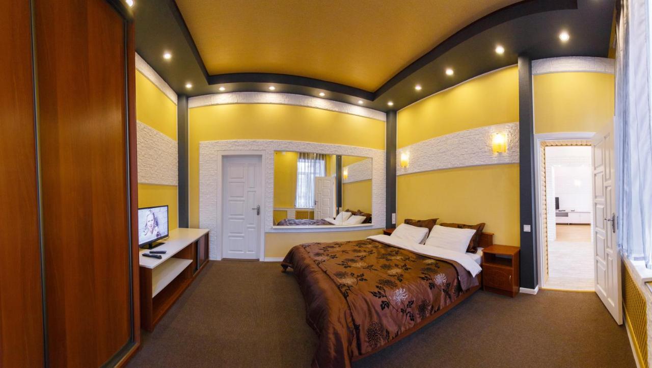 Apartments On Independence Square Kiev Luaran gambar